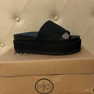 Black Platform Women’s Sandals
